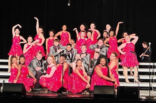  NR Show Choirs